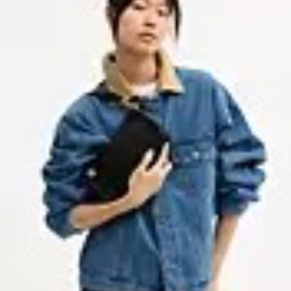 COACH CROSSBODY SWINGER BAG BLACK NWT PERFECT GIFT! - Picture 11 of 16